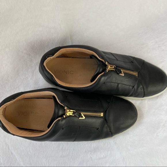 Vionic | Shoes | Vionic Splendid Ellis Black Zip Up Sneakers | Poshmark